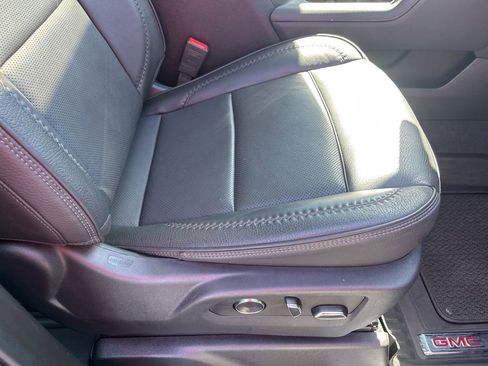 Used 2024 GMC Sierra 1500 Denali AWD/4WD image 57