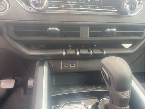 New 2026 Chevrolet Colorado Trail Boss AWD/4WD image 30