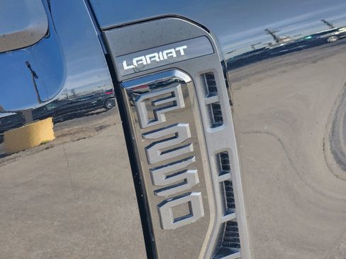 New 2026 Ford F250 Lariat w/ Black Appearance Package image 12