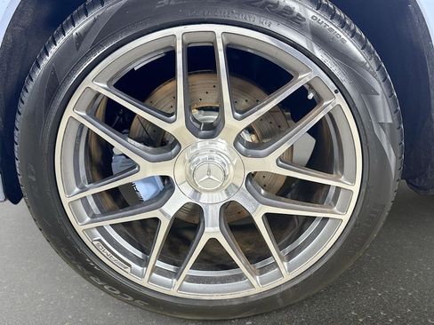 Used 2025 Mercedes-Benz GLE 63 AMG S image 40