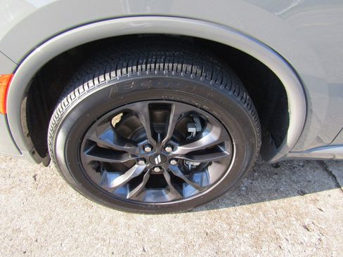 Used 2026 Dodge Durango GT AWD/4WD image 9