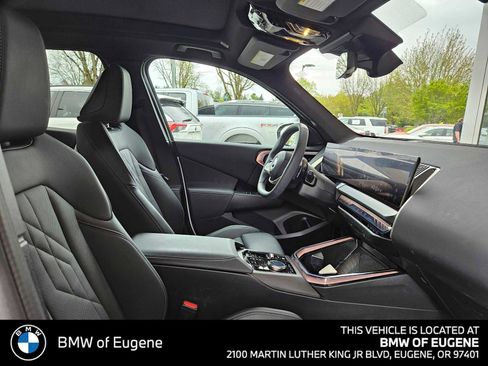 Used 2025 BMW X3 xDrive30i w/ Premium Package image 10