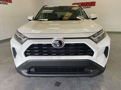 Used 2025 Toyota RAV4 XLE w/ Convenience Package image 8