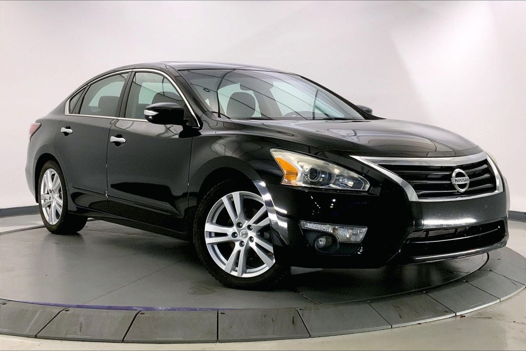 Used 2015 Nissan Altima 3.5 SL FWD image 1
