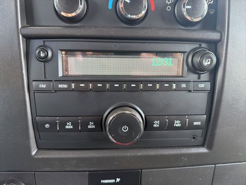 Used 2020 Chevrolet Express 2500 w/ Driver Convenience Package RWD image 20