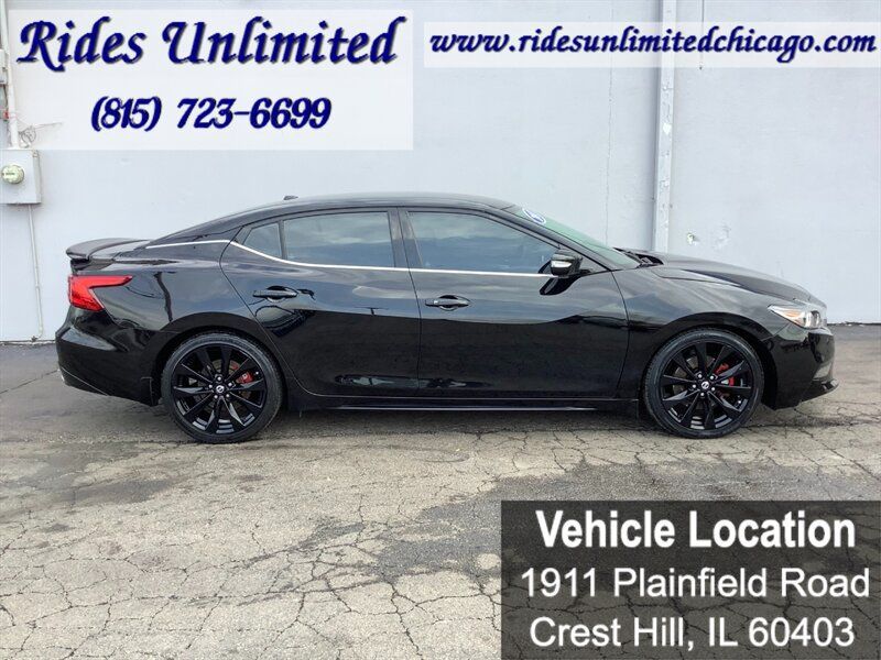Used 2017 Nissan Maxima SR w/ Midnight Edition FWD image 9