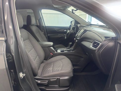Used 2018 Chevrolet Equinox LT AWD/4WD image 10