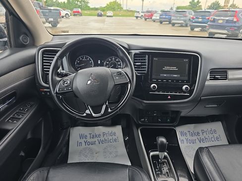 Used 2020 Mitsubishi Outlander SEL image 14