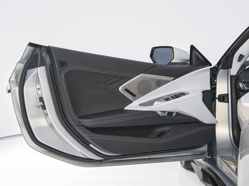 Used 2024 Chevrolet Corvette E-Ray AWD/4WD image 19
