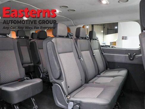Used 2023 Ford Transit 350 XLT RWD image 20