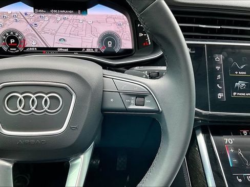 Used 2023 Audi Q7 3.0T Premium Plus AWD/4WD image 12