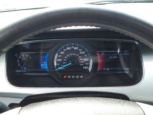 Used 2015 Ford Taurus SEL w/ Equipment Group 201A FWD image 15