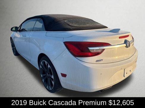 Used 2019 Buick Cascada Premium image 5