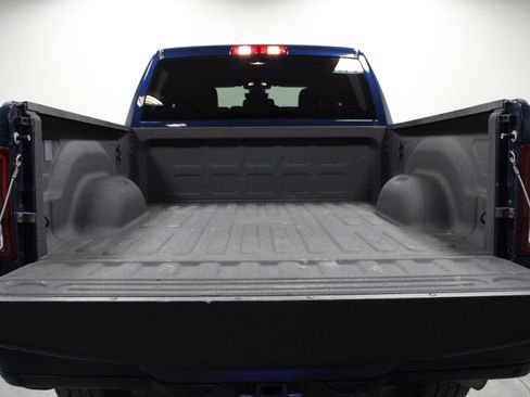 Used 2024 RAM 2500 Big Horn w/ Night Edition image 14