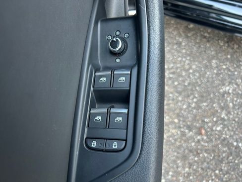 Used 2023 Audi A4 2.0T Premium AWD/4WD image 19