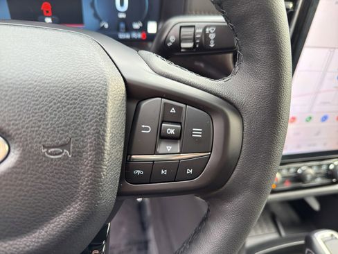 New 2025 Ford Ranger Lariat w/ FX4 Off-Road Package image 21