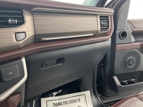 Used 2024 Ford Expedition Max Limited image 38