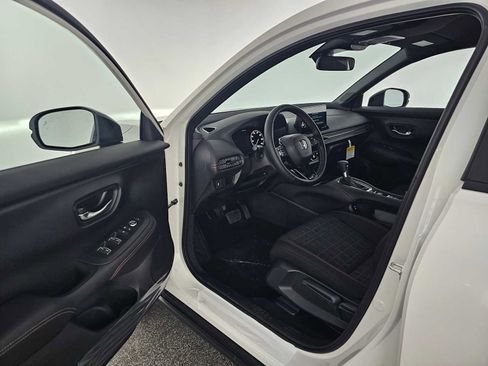 New 2026 Honda HR-V Sport image 19