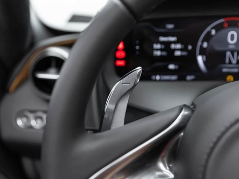 New 2027 McLaren 750S Spider RWD image 27