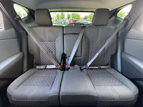Used 2019 Chevrolet Blazer LT FWD image 26