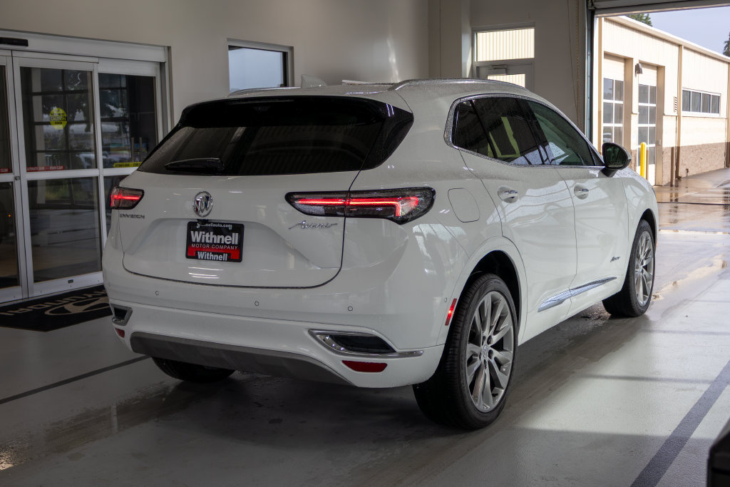 Used 2022 Buick Envision Avenir w/ Technology Package II FWD image 7