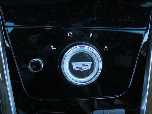 New 2026 Cadillac Escalade ESV Platinum Luxury AWD/4WD image 16