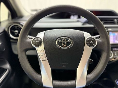 Used 2016 Toyota Prius C Two FWD image 11