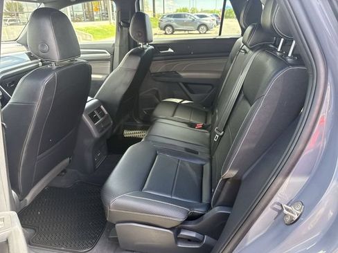 Used 2021 Volkswagen Atlas Cross Sport SE AWD/4WD image 21