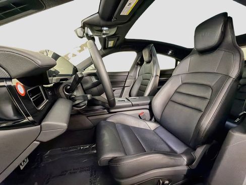 Used 2023 Porsche Taycan RWD image 22