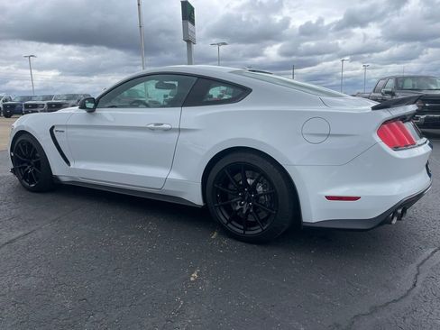 Used 2018 Ford Mustang Shelby GT350 w/ Electronics Package RWD image 5