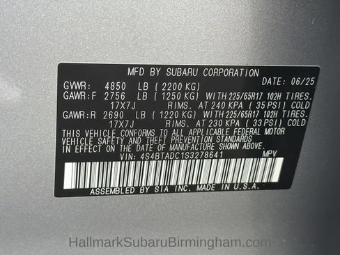 Certified 2025 Subaru Outback Premium w/ Popular Package #1 AWD/4WD image 29