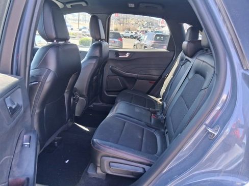 Used 2024 Ford Escape ST-Line image 6