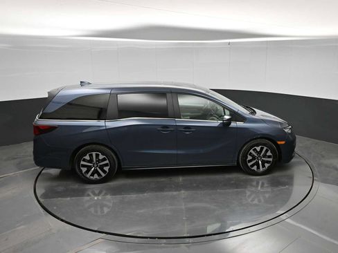 Used 2025 Honda Odyssey EX-L image 30