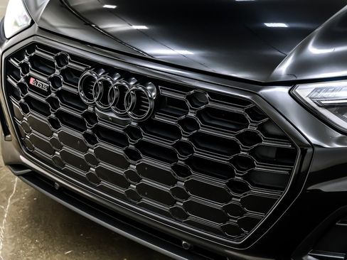 Used 2023 Audi SQ5 Premium Plus w/ Premium Plus Package image 14