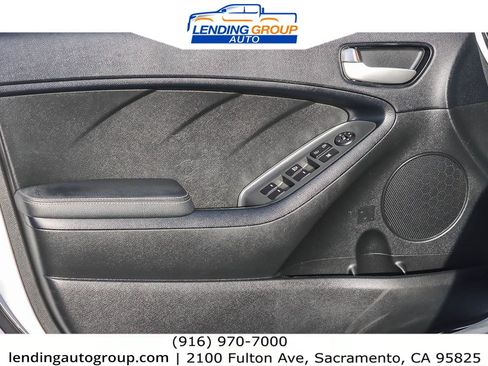 Used 2018 Kia Forte LX image 18