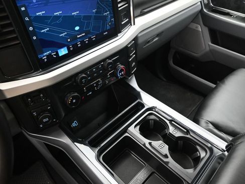 Used 2023 Ford F250 XLT w/ Black Appearance Package image 24