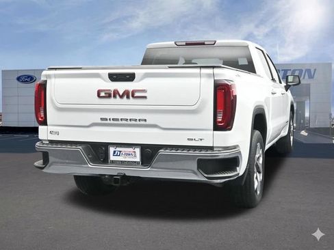 Used 2023 GMC Sierra 1500 SLT w/ SLT Convenience Package AWD/4WD image 12