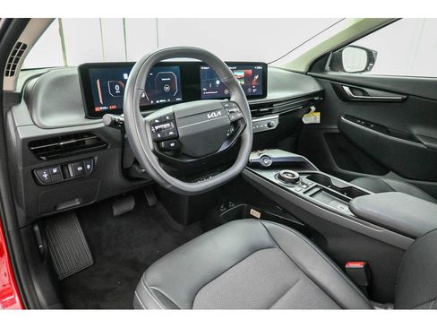 Certified 2025 Kia EV6 Light w/ Light LR Technology Package AWD/4WD image 19