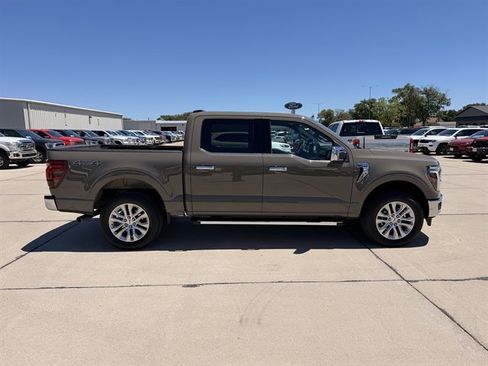 Used 2025 Ford F150 Lariat w/ Equipment Group 501A Mid AWD/4WD image 2