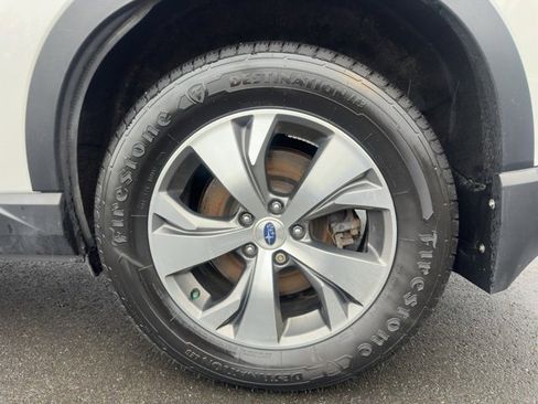 Used 2023 Subaru Ascent Premium w/ Convenience Package image 28