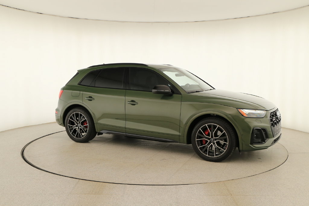 Used 2021 Audi SQ5 Prestige w/ Prestige Package AWD/4WD image 9