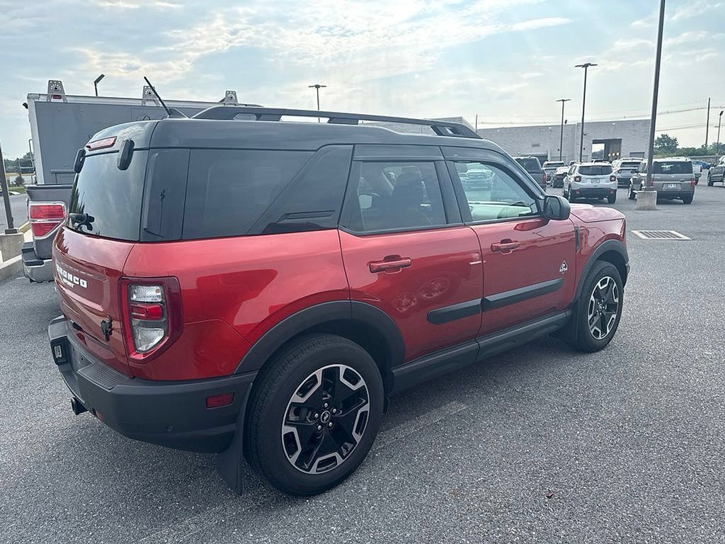 Used 2023 Ford Bronco Sport Outer Banks w/ Tech Package AWD/4WD image 4