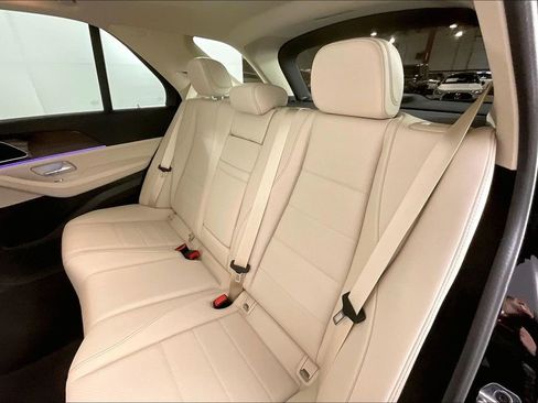 Used 2026 Mercedes-Benz GLE 450 4MATIC image 18
