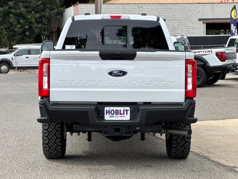 New 2026 Ford F250 XL w/ XL Off-Road Package image 4