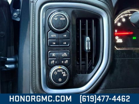 Used 2021 Chevrolet Silverado 1500 LT Trail Boss w/ Bed Protection Package image 12