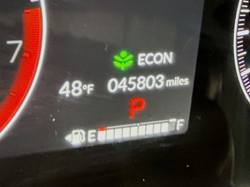 Used 2023 Honda CR-V EX-L image 4