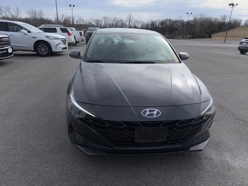 Used 2022 Hyundai Elantra SEL w/ Convenience Package image 5