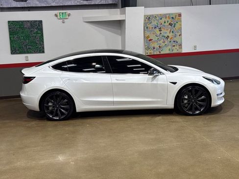 Used 2020 Tesla Model 3 Performance AWD/4WD image 28