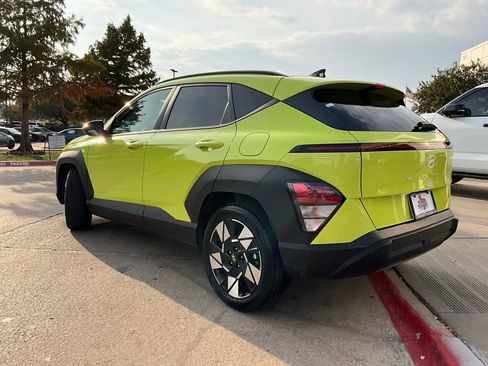 Used 2025 Hyundai Kona SEL image 8