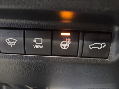 Used 2019 Toyota RAV4 Limited w/ Advanced Technology Package AWD/4WD image 21